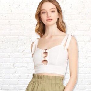 Wild Fable Cream  Buckle Accent Cropped Linen Tank Top Size Medium
